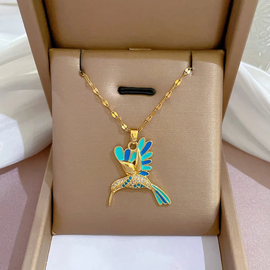 Exquisite Fashion Colorful Bird Pendant Necklace for Women Charm Personality Micro Set Zircon Hummingbird Animal Jewelry Gifts