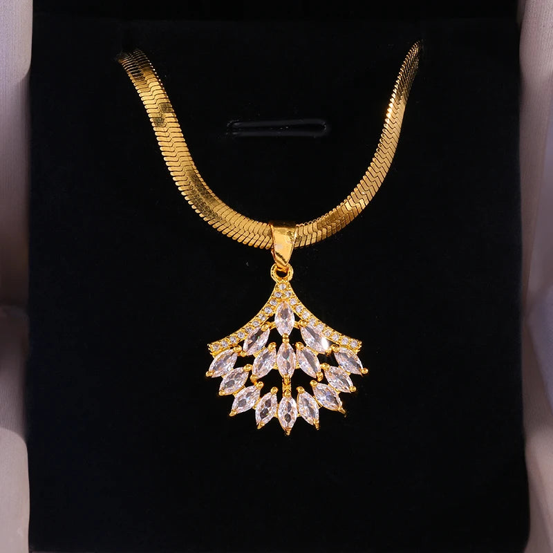 Baby's Breath  Necklace