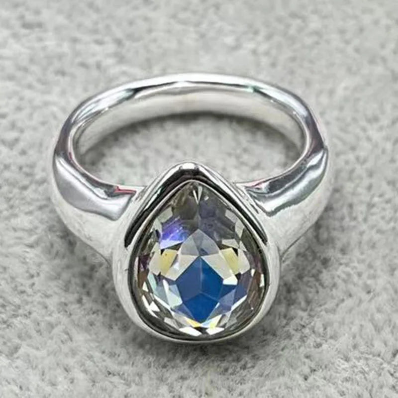 44143776596068|44143776628836|44143776661604|44143776694372