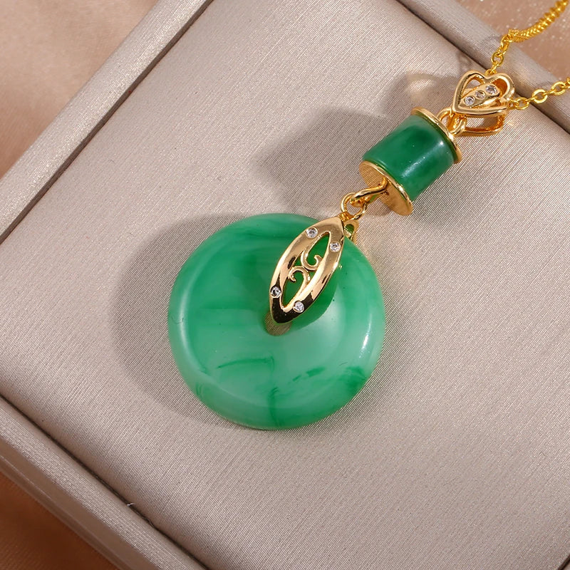 [Copper] Ping An Imitation Jade Lucky Amulet Pendant Necklace Gives Women A Sense of Luxury and Niche Design