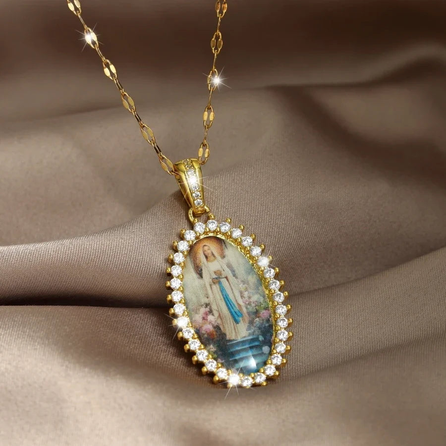 Mary necklace