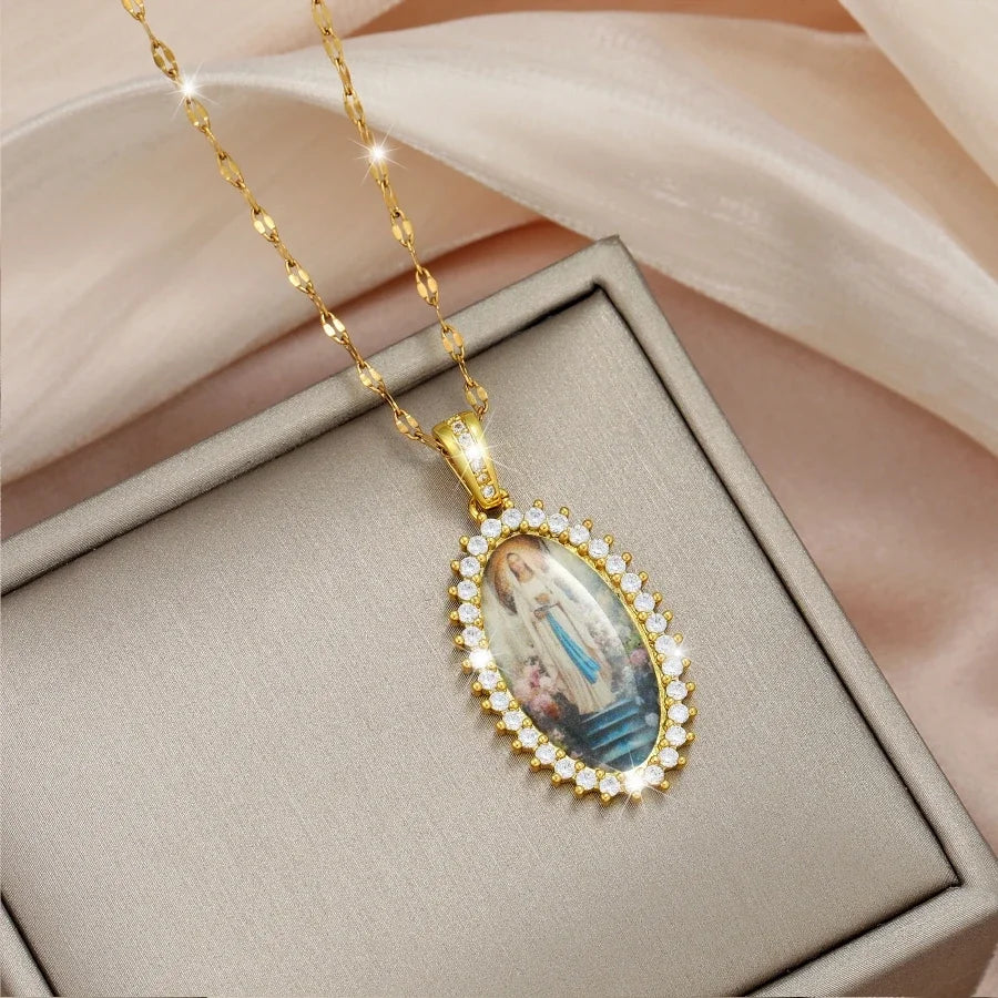 Mary necklace